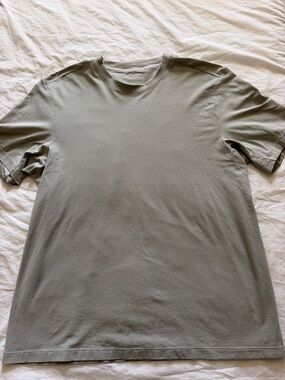 lululemon athletica Men's Crew Tee in Sage Green